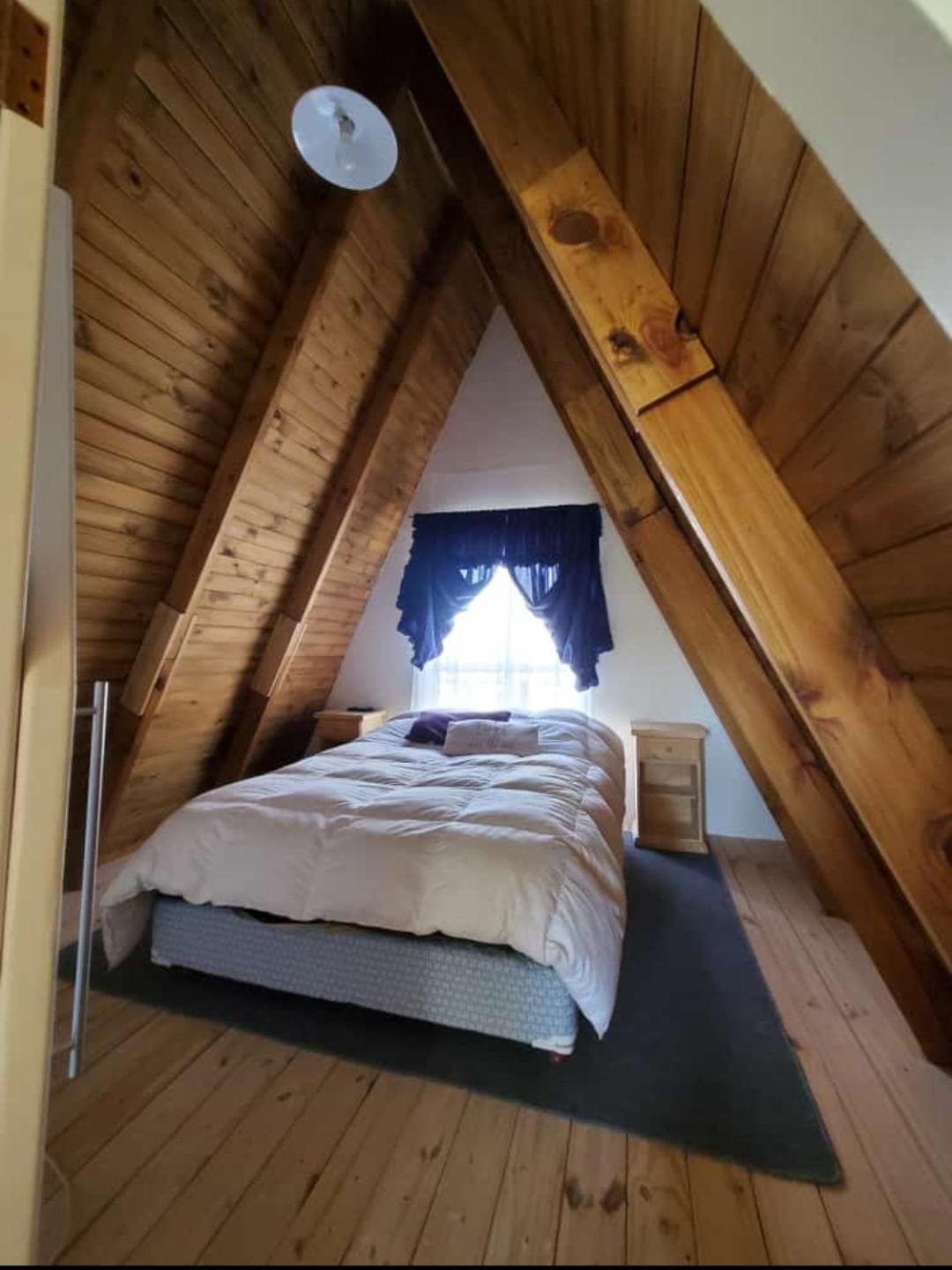 Cabanas Alpinas Alumine 佩里托莫雷诺 外观 照片